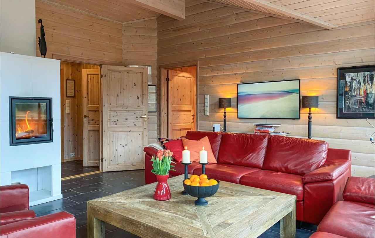 Nice Home In Straumgjerde With Wifi Brunstad Exteriér fotografie